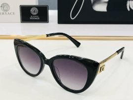 Picture of Versace Sunglasses _SKUfw55115327fw
